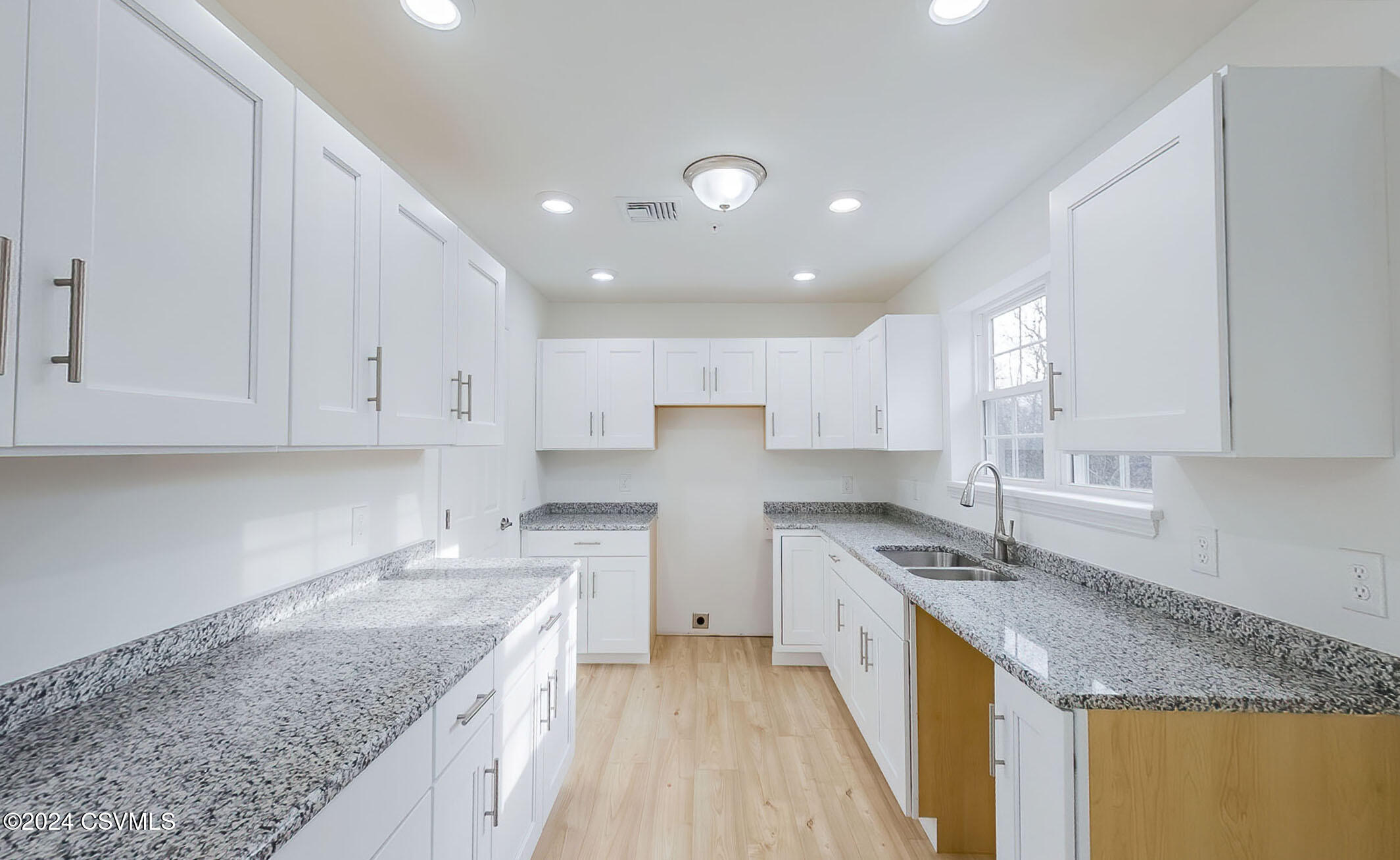 14 Nicole Lane Hazleton, PA 18202 - Photo 15 of 53