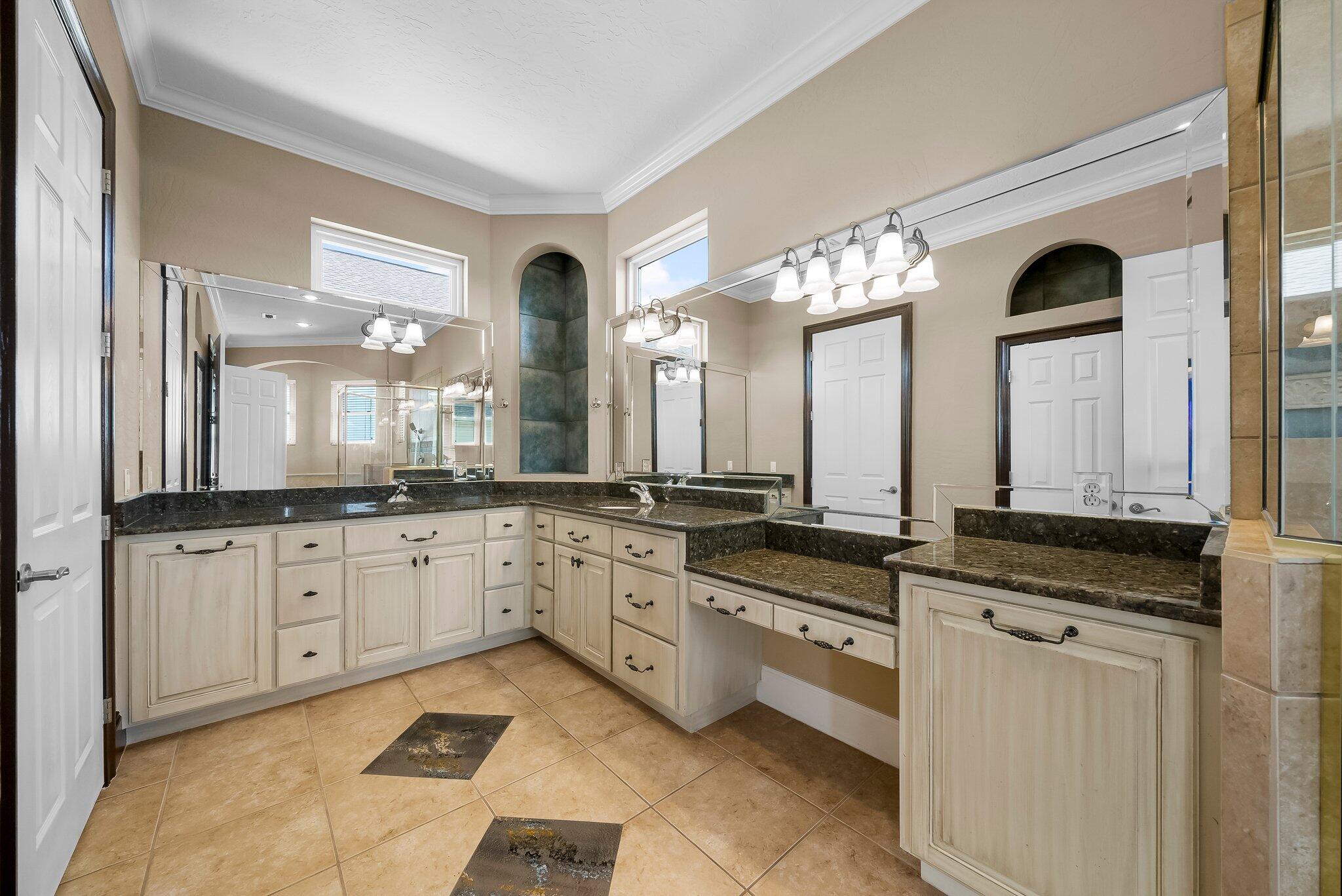 3929 Indian Springs Road Panama City, FL 32404 - Photo 30 of 51 Master Bathroom