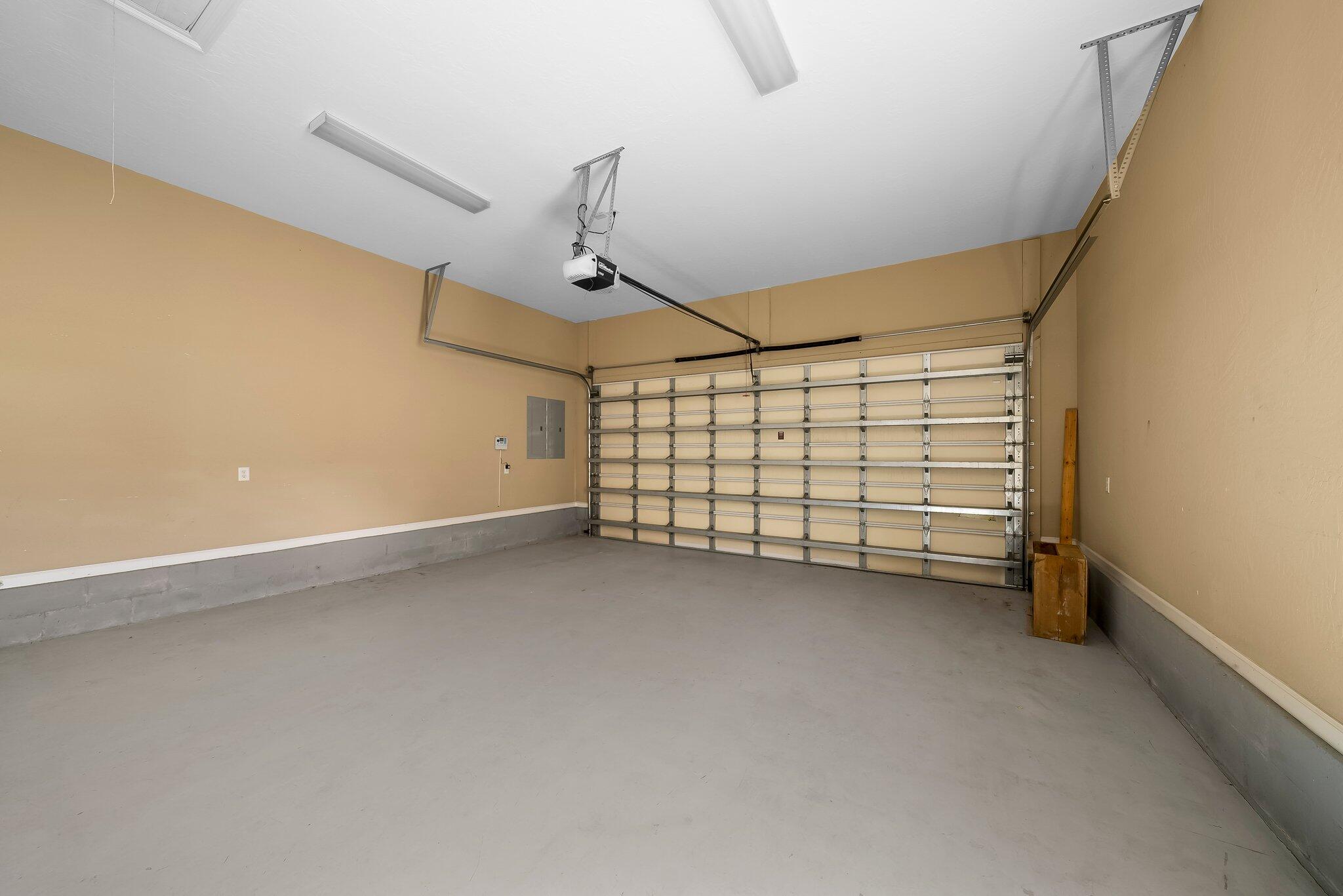 3929 Indian Springs Road Panama City, FL 32404 - Photo 35 of 51 2 Car Garage
