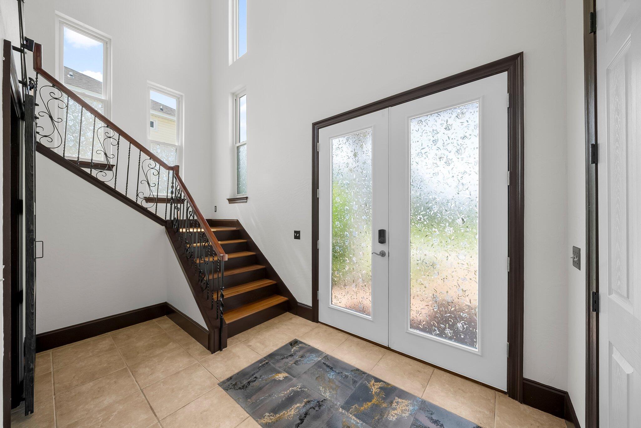 3929 Indian Springs Road Panama City, FL 32404 - Photo 5 of 51 Foyer/Entry