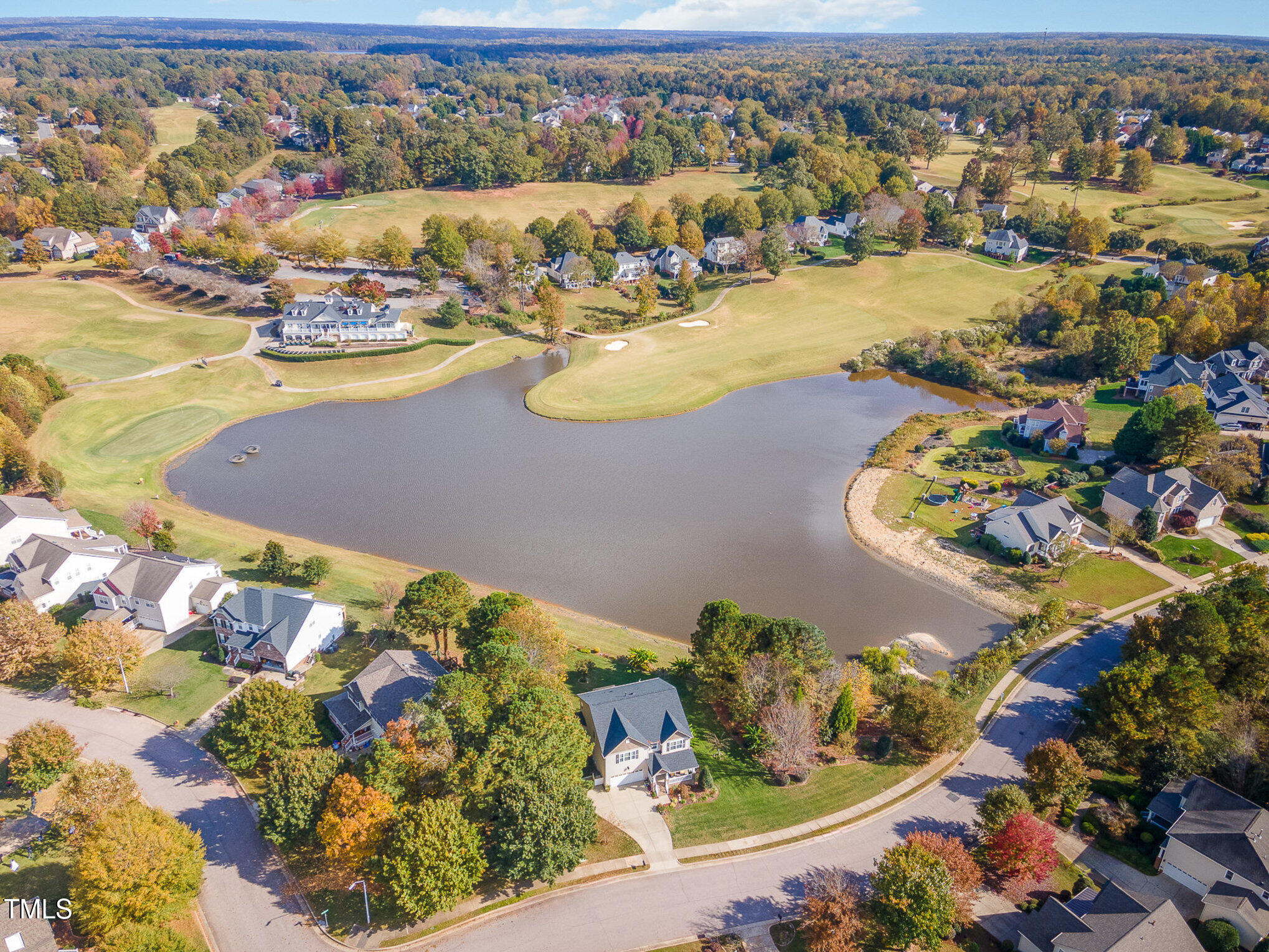 Eagles Lake View