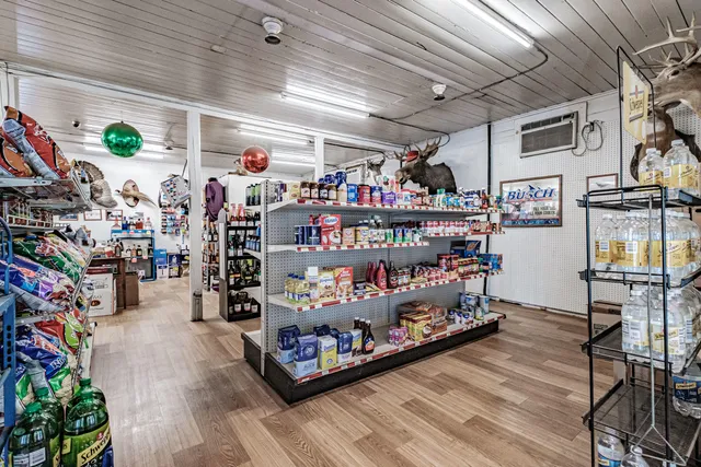 $400,000 | 161-163 Main Street, Hope, ME 04847