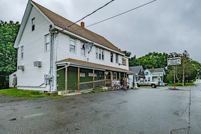 $400,000 | 161-163 Main Street, Hope, ME 04847