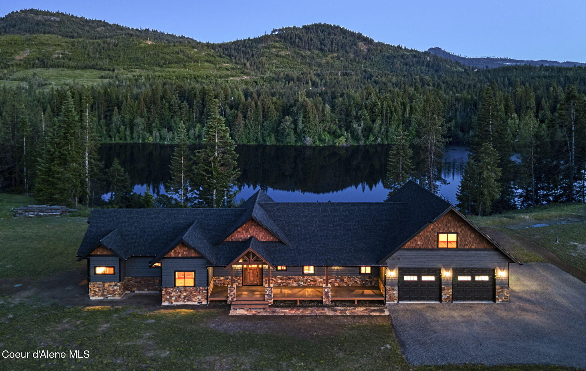 4450 Dufort Road Sagle, ID 83860 - Photo 1 of 81 Welcome to 4450 Dufort Rd