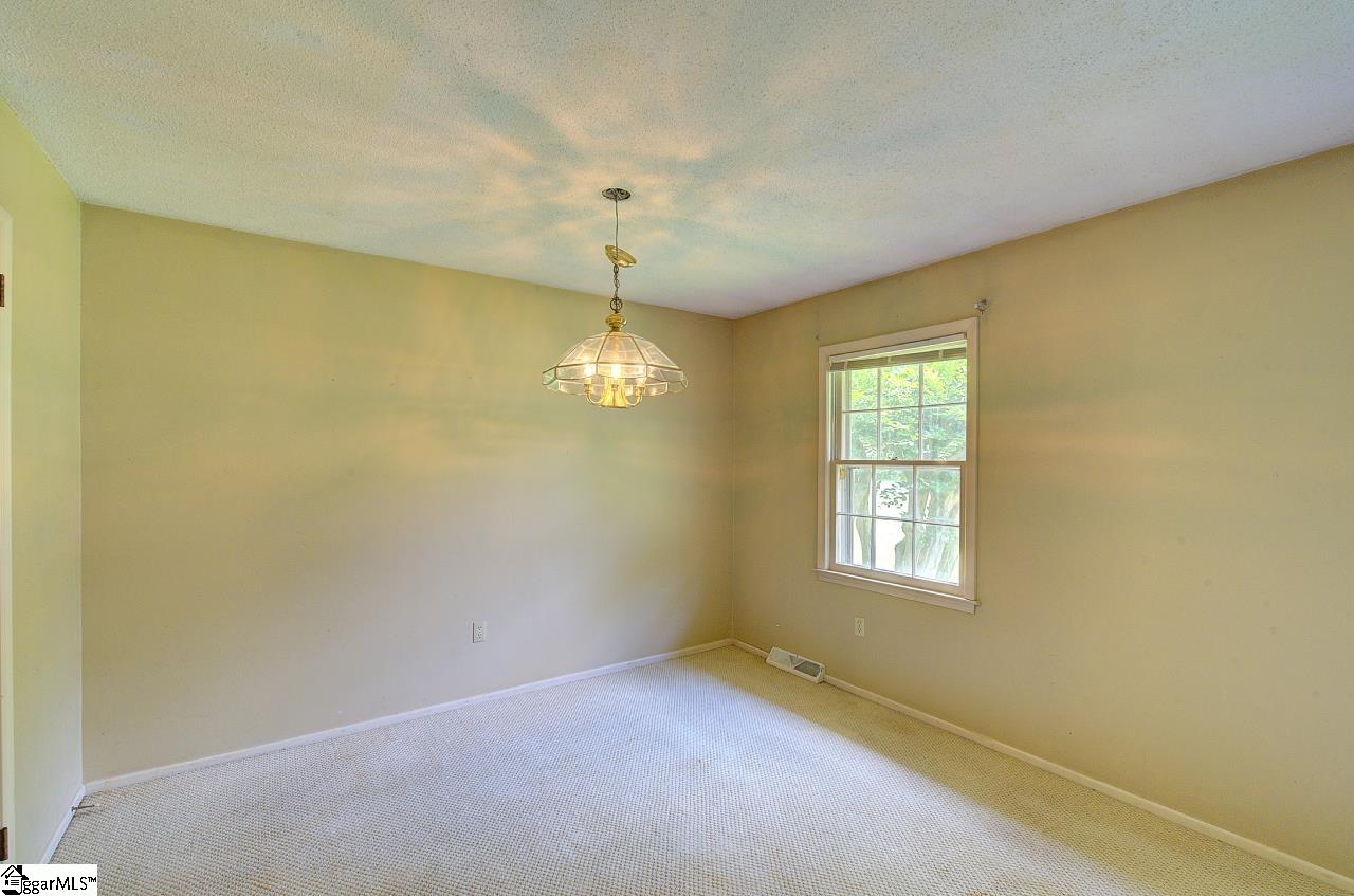 323 Maria Drive Anderson, SC 29625 - Photo 13 of 36