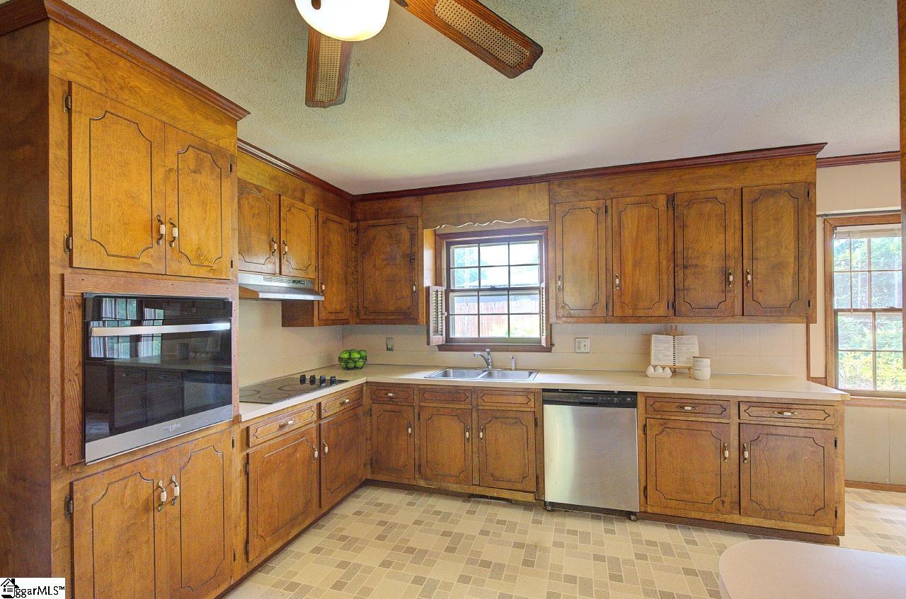 323 Maria Drive Anderson, SC 29625 - Photo 20 of 36