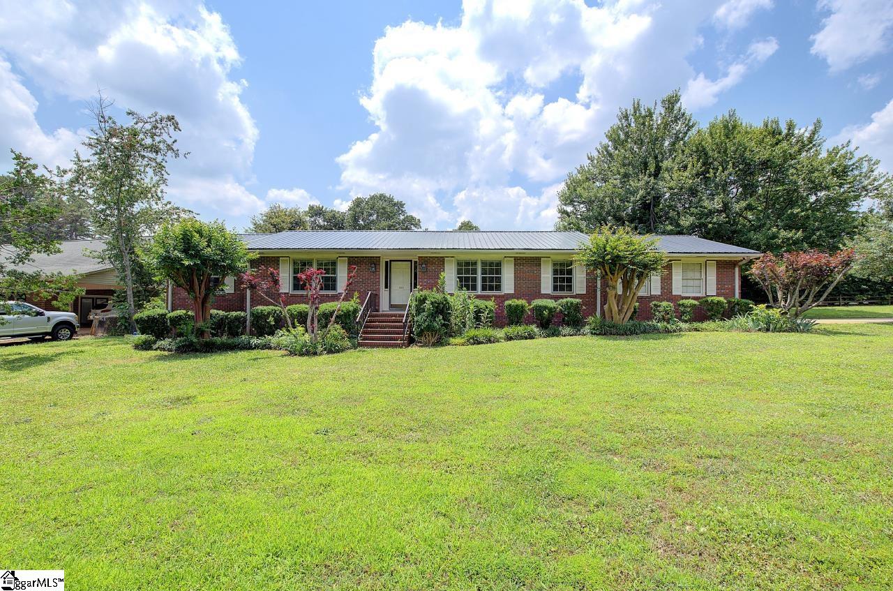 323 Maria Drive Anderson, SC 29625 - Photo 2 of 36
