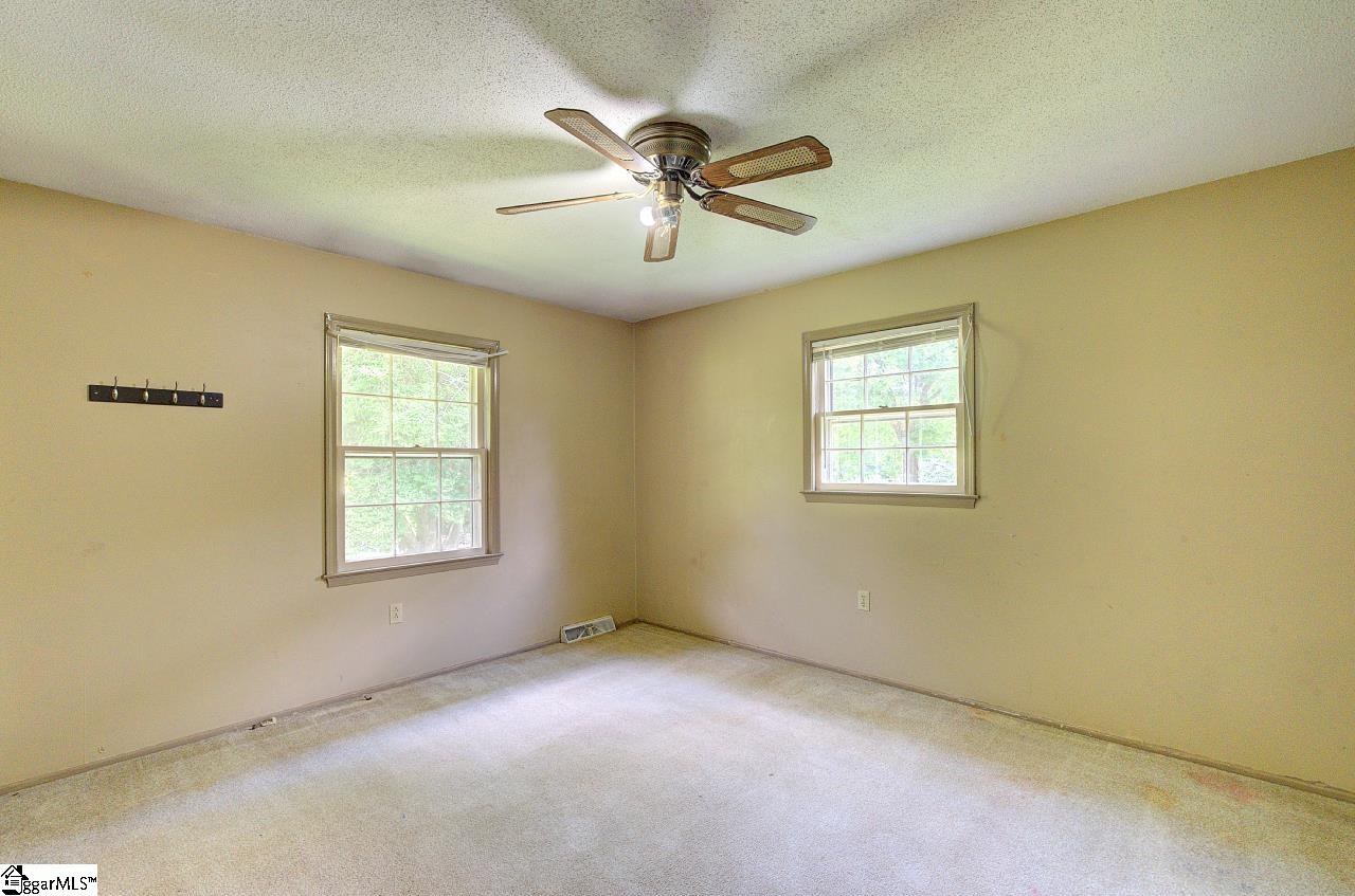 323 Maria Drive Anderson, SC 29625 - Photo 29 of 36