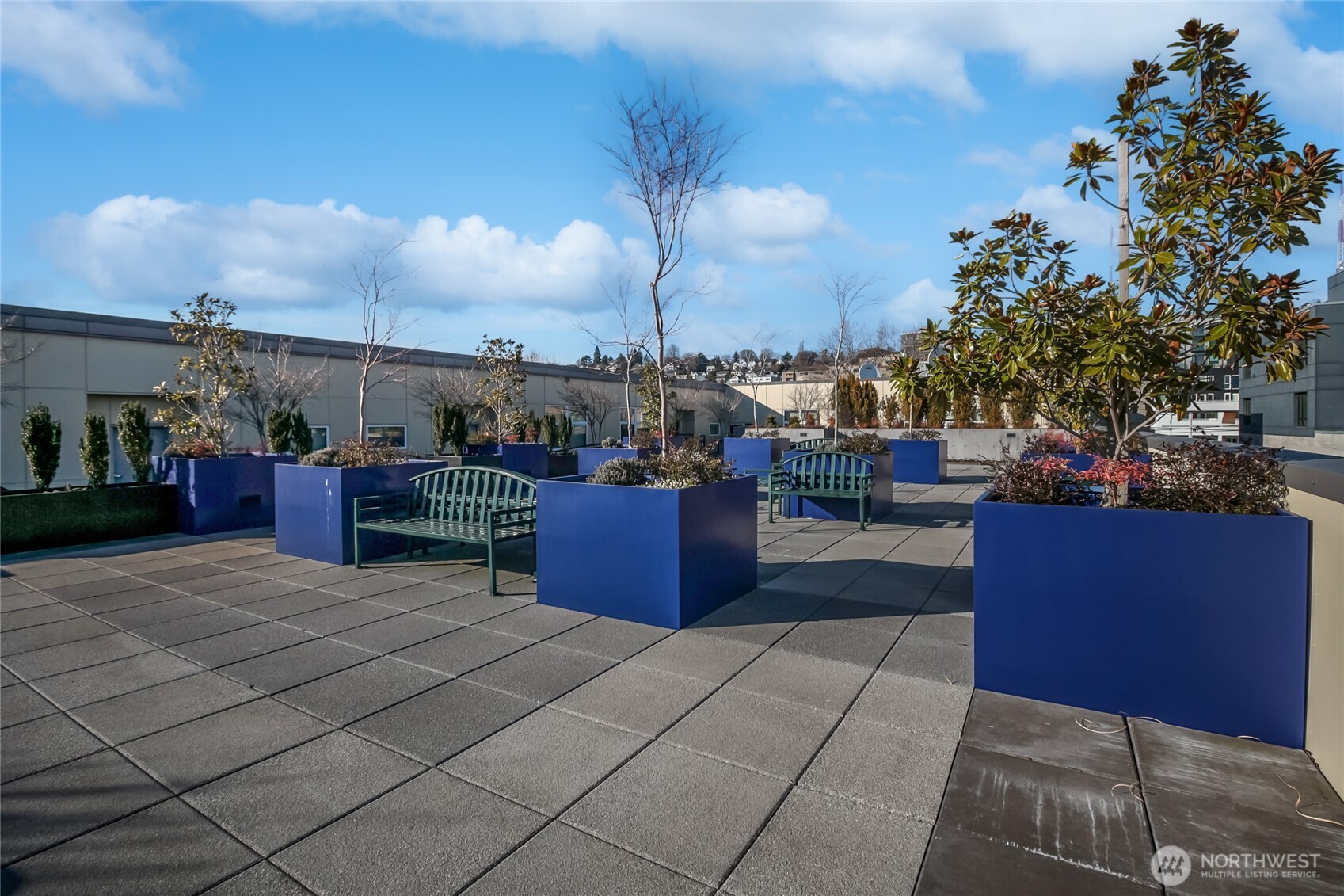 17 West Mercer Street, Unit 217 Seattle, WA 98119 - Photo 31 of 36 a view of a terrace