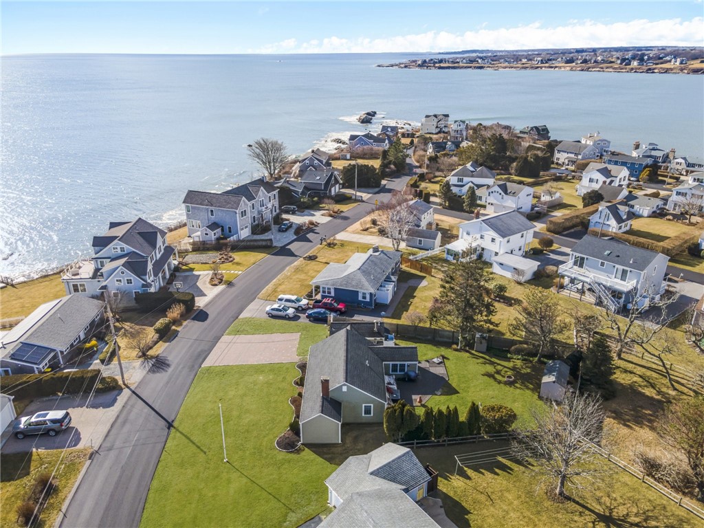 267 Colonel John Gardner Road Narragansett, RI 02882 - Photo 5 of 44