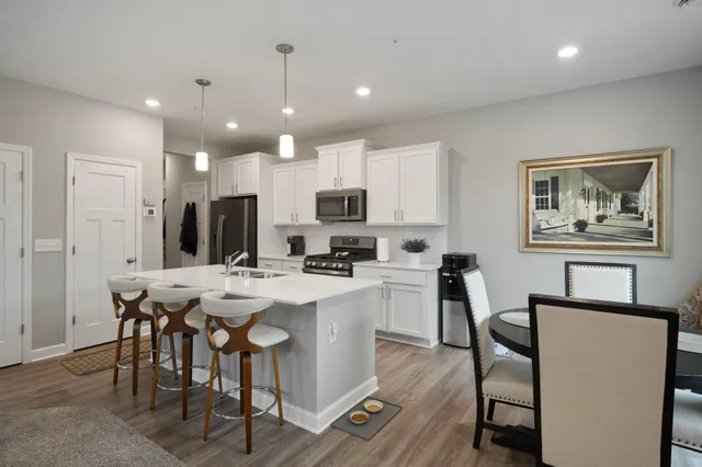 $365,000 | 1772 Emerson Court, Chaska, MN 55318