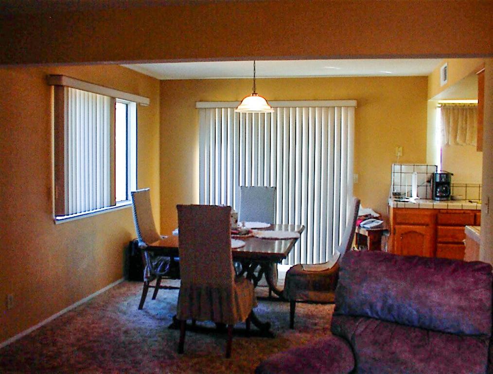 32860 George Smith Road Squaw Valley, CA 93675 - Photo 14 of 35 a dining room with furniture and window
