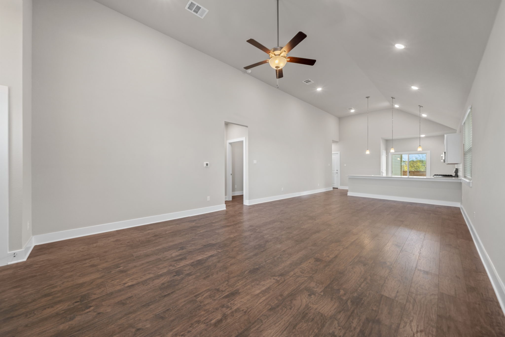 217 Pinnacle Lane Kyle, TX 78640 - Photo 7 of 33