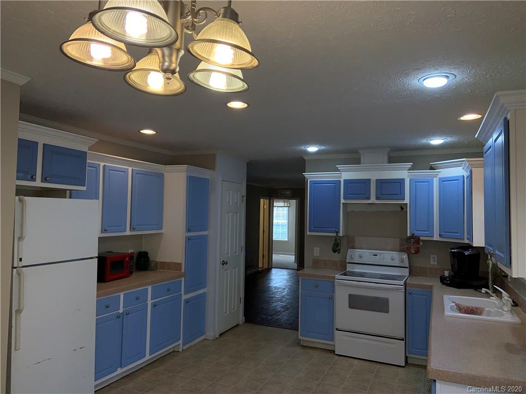 7841 Camp Welfare Road Great Falls, SC 29055 - Photo 4 of 23 Gallery Image 4
