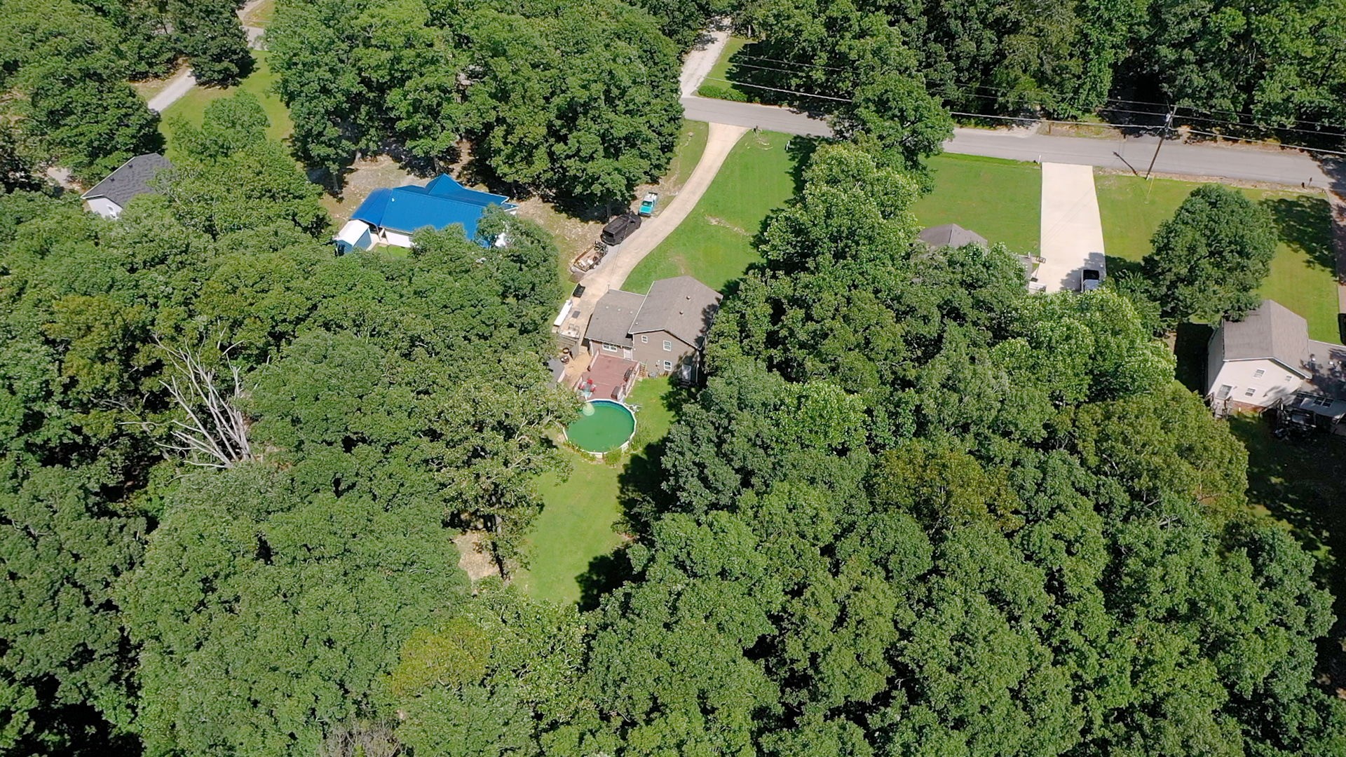 1014 Wildcat Road Dickson, TN 37055 - Photo 36 of 37 an aerial view of a house with a yard