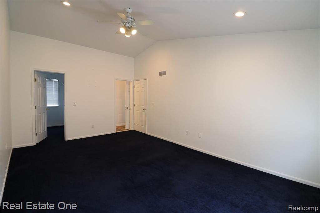 21947 Quail Ridge Drive, Unit 2 Riverview, MI 48193 - Photo 27 of 49