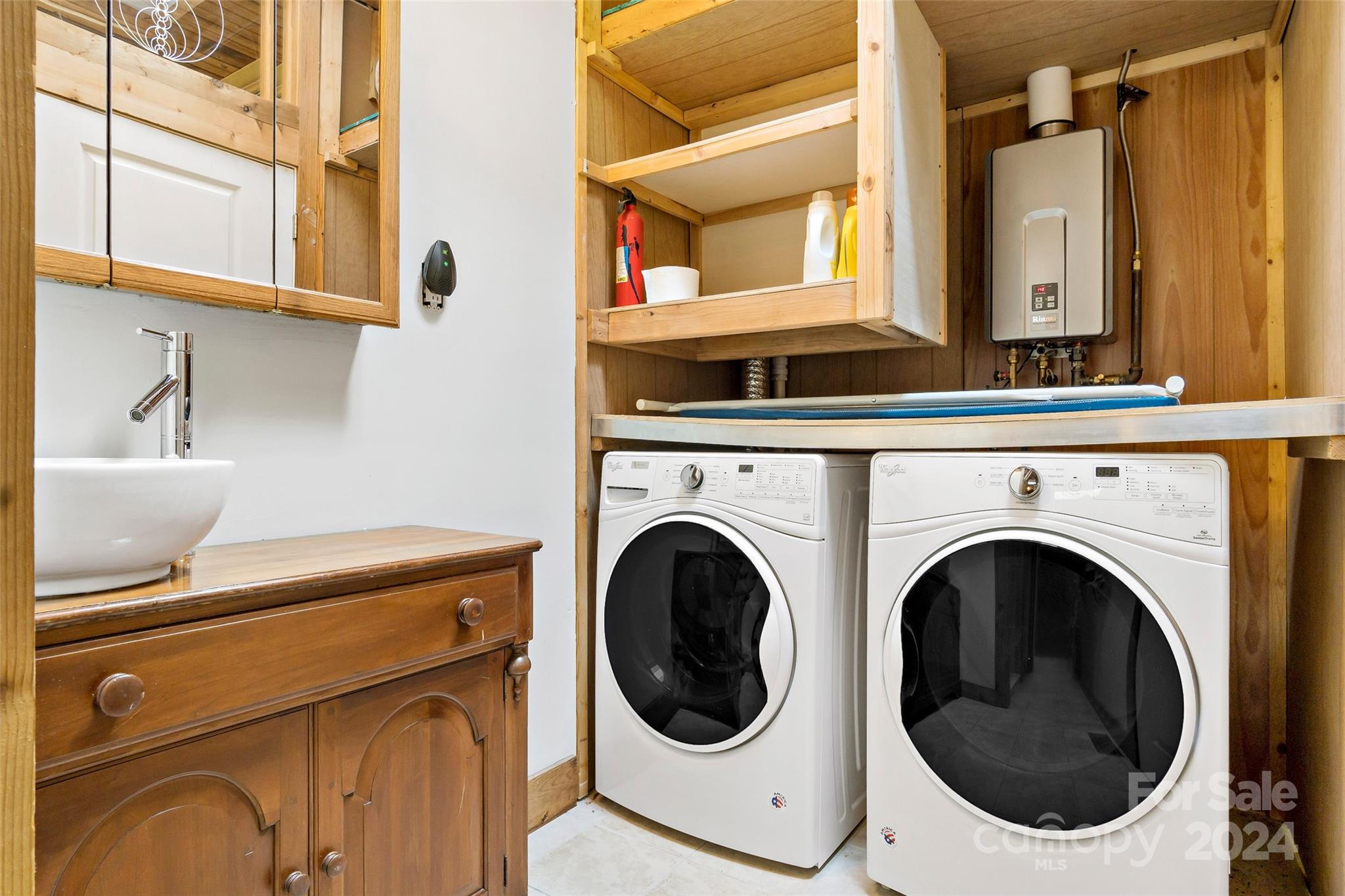 1265 Stackhouse Road Marshall, NC 28753 - Photo 27 of 34 a utility room with dryer and washer