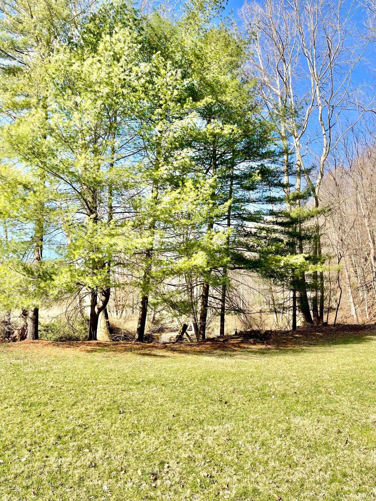 18120 Huggins Road Logan, OH 43138 - Photo 26 of 34 18120 Huggins Road, Logan, Ohio