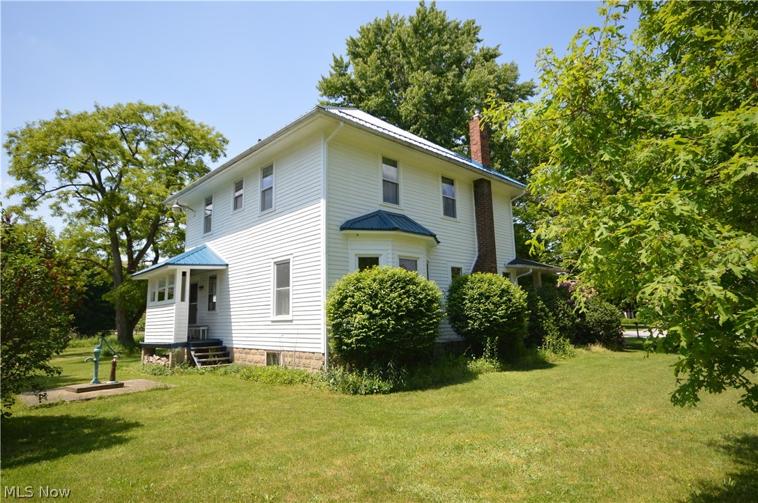 5964 South Ridge Road Madison, OH 44057 - Photo 20 of 27 Side & back view