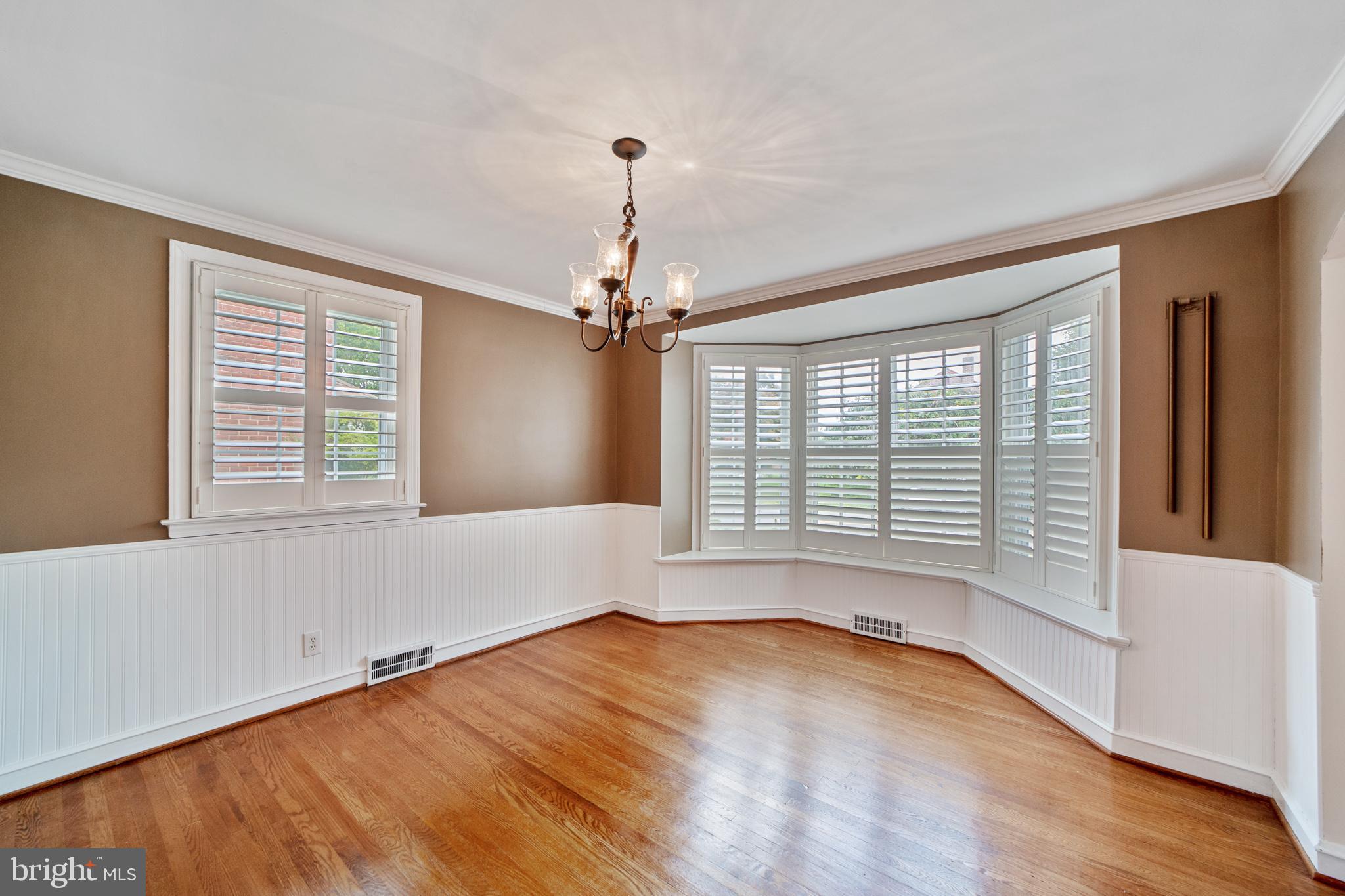 1722 Earlington Road Havertown, PA 19083 - Photo 11 of 35