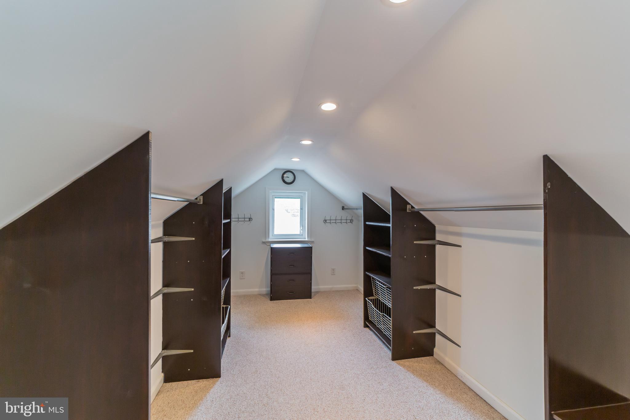 1722 Earlington Road Havertown, PA 19083 - Photo 23 of 35