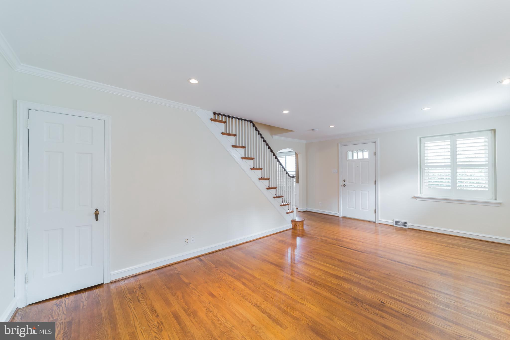 1722 Earlington Road Havertown, PA 19083 - Photo 10 of 35