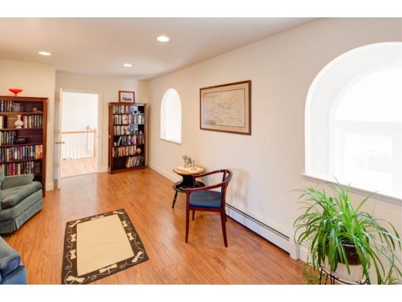 106 Roosevelt Road Weare, NH 03281 - Photo 21 of 36 Gallery Image 21