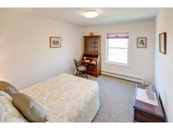 106 Roosevelt Road Weare, NH 03281 - Photo 23 of 36 Gallery Image 23