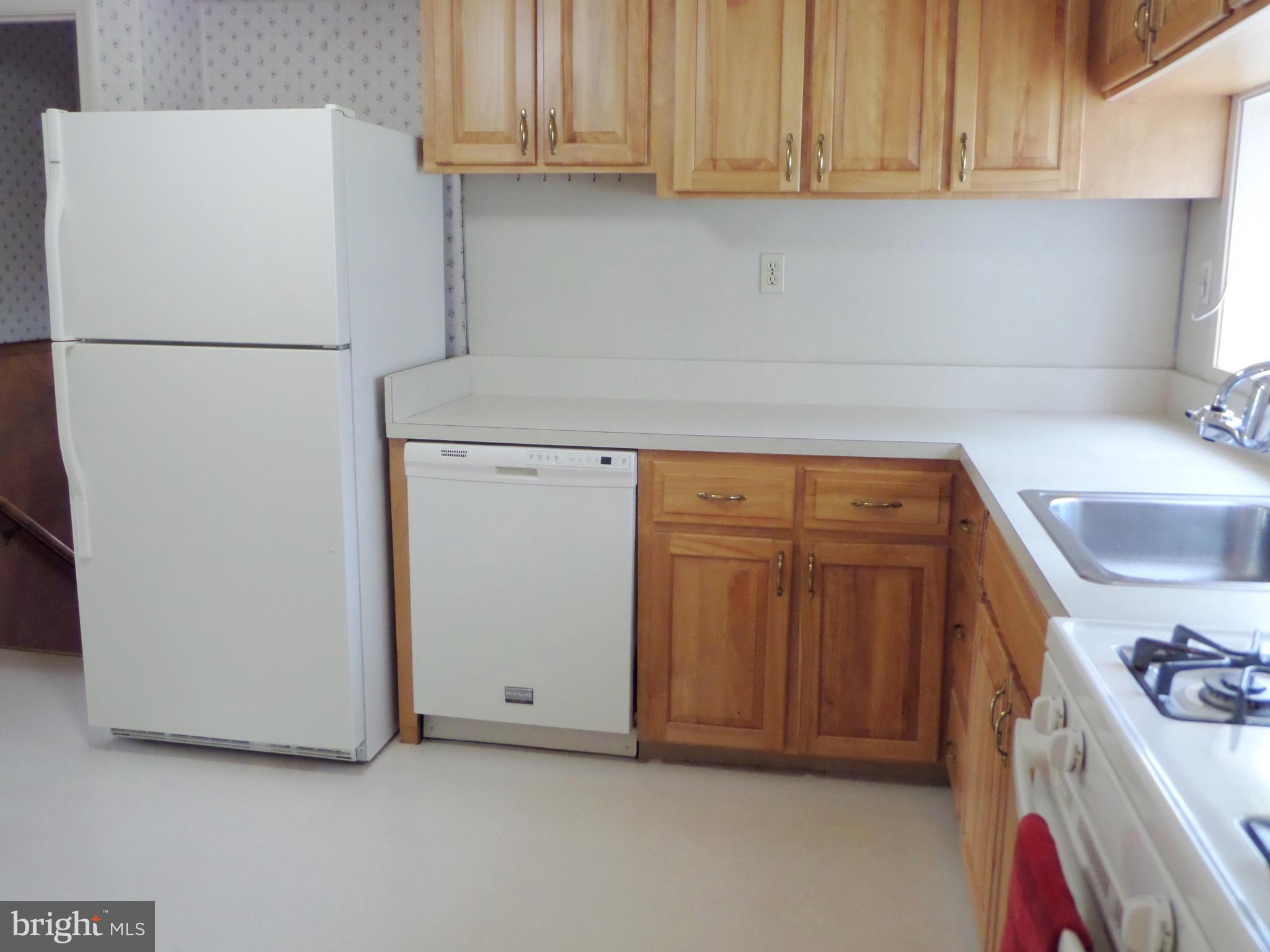 1449 Shoemaker Road Abington, PA 19001 - Photo 14 of 39