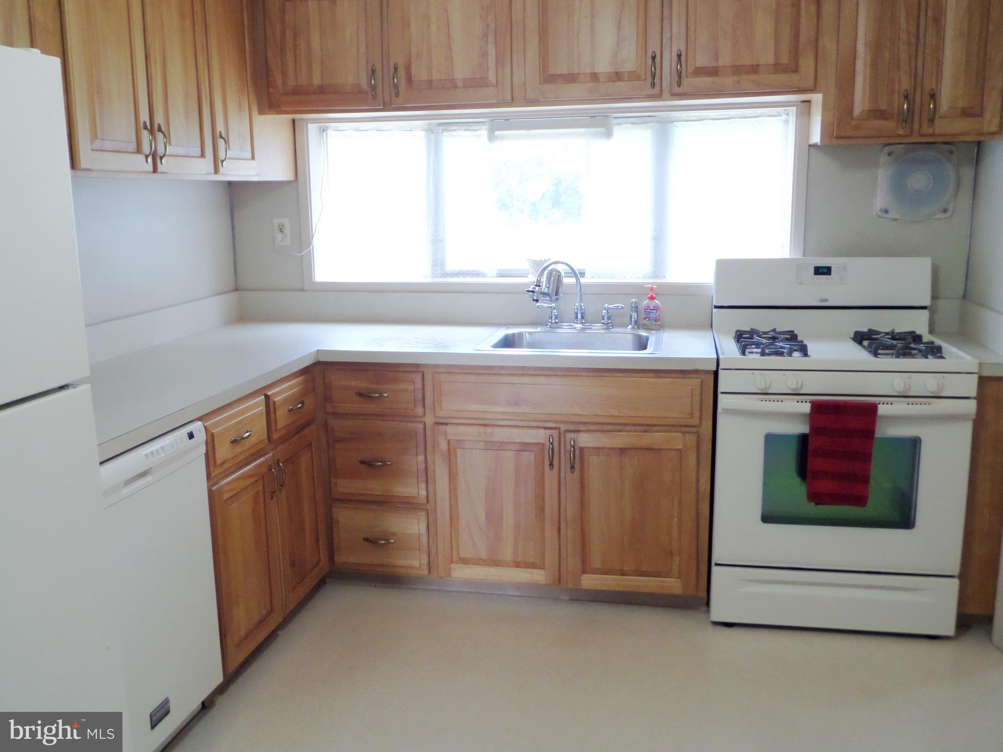 1449 Shoemaker Road Abington, PA 19001 - Photo 16 of 39