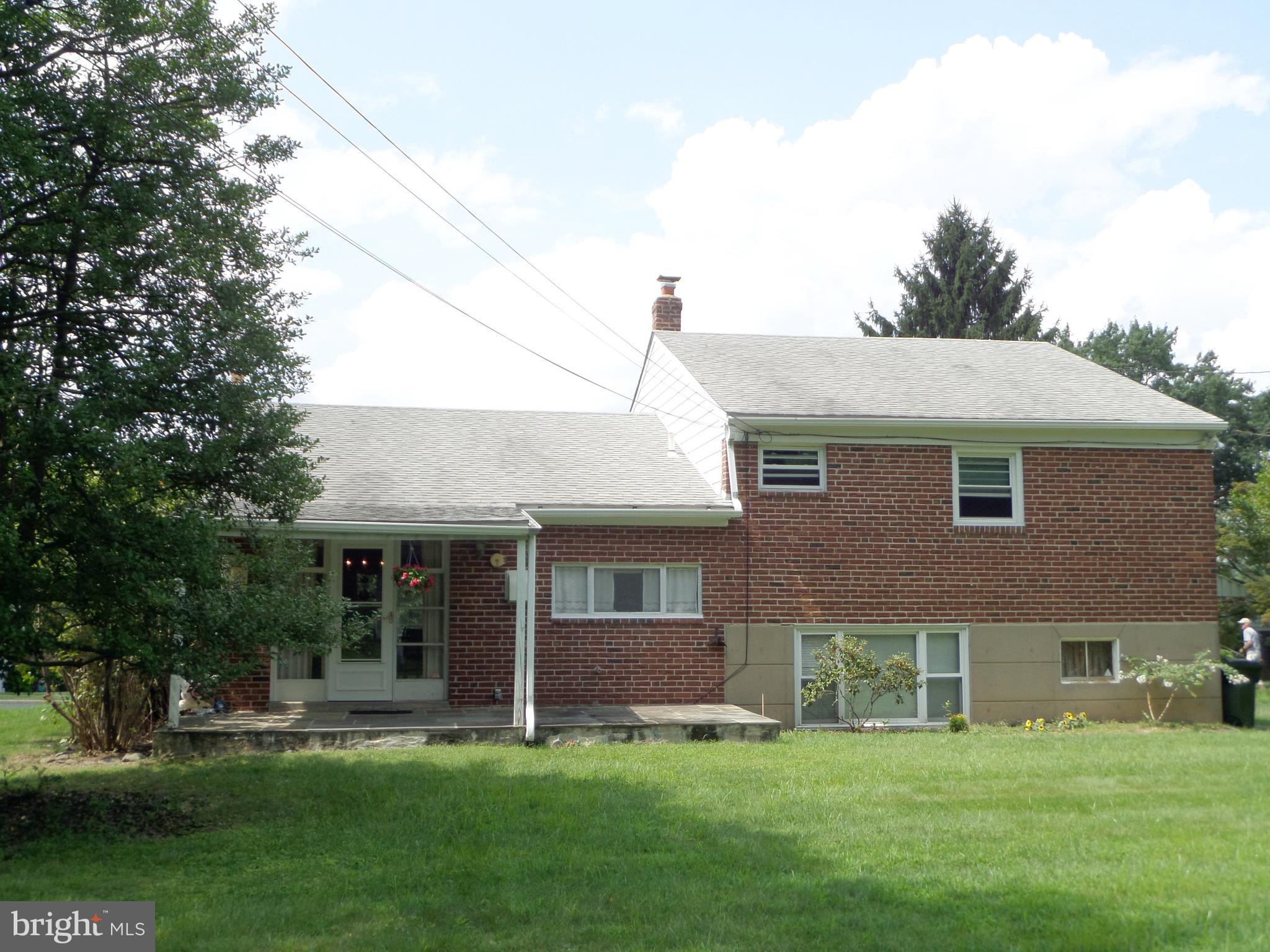 1449 Shoemaker Road Abington, PA 19001 - Photo 4 of 39 Back of house