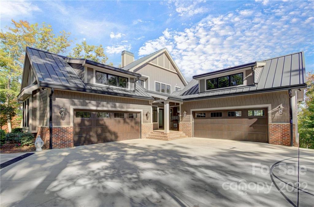 2188 Bessbrook Road Fort Mill, SC 29708 - Photo 44 of 48 a front view of a house with a yard and garage