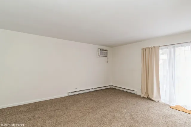 $1,050 | 45 Nassau Colony, Unit 9, Fox Lake, IL 60020