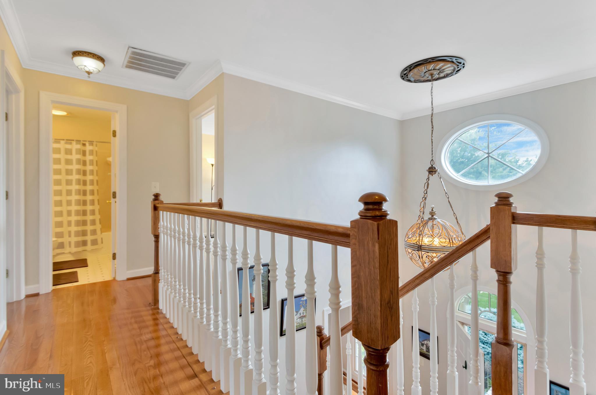 43364 Deepspring Court Ashburn, VA 20147 - Photo 25 of 59 Upper Level Hallway