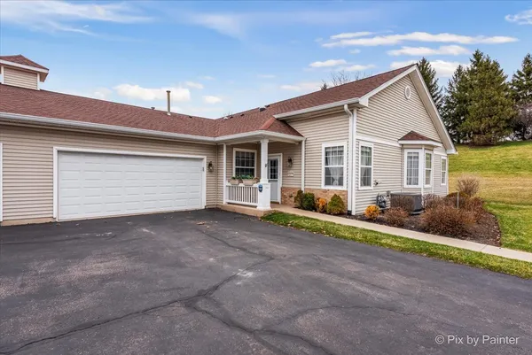 $335,000 | 12178 White Tail Lane, Huntley, IL 60142