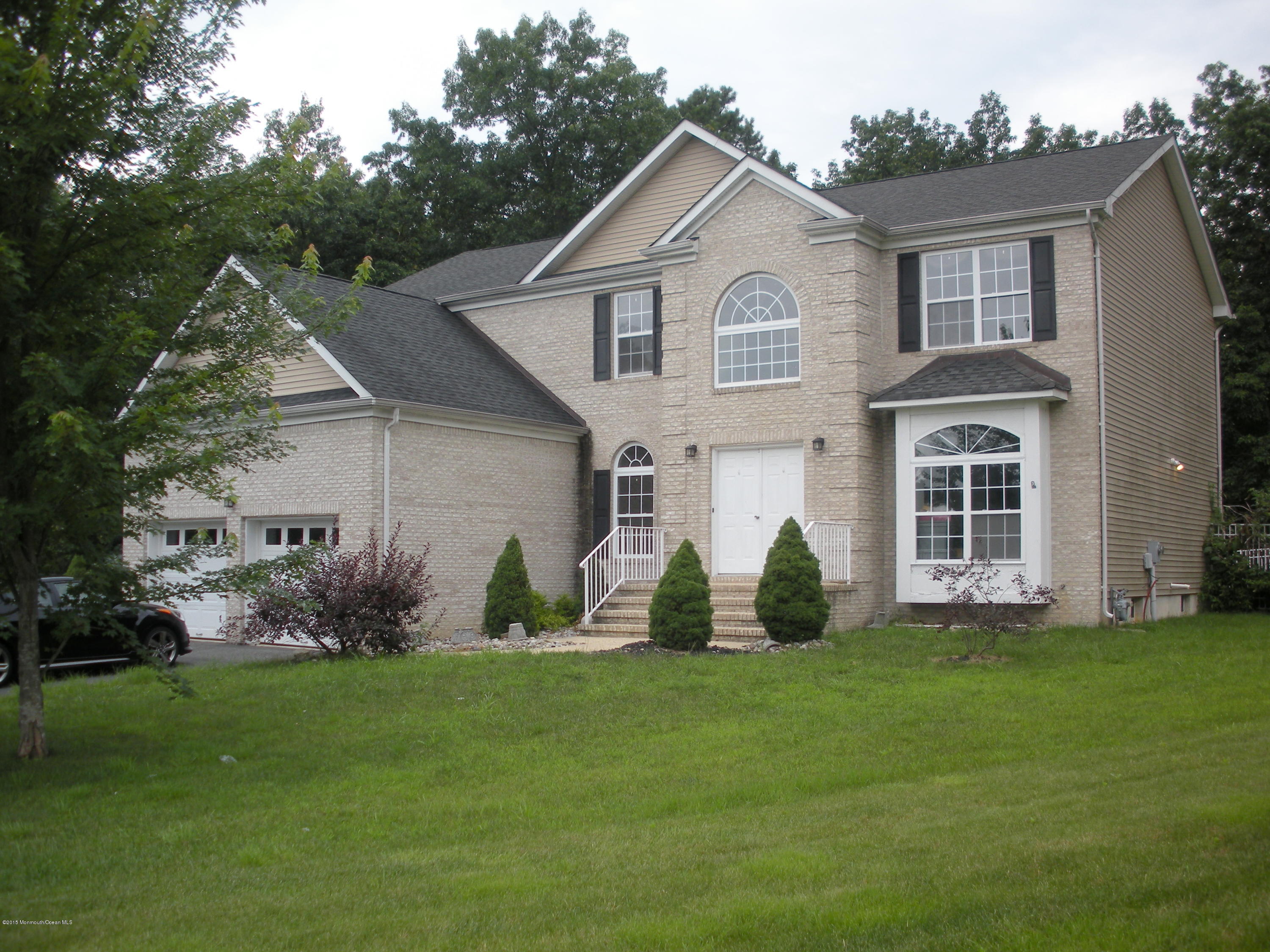 14 Reuben Court Howell, NJ 07731 - Photo 1 of 19 DSCN3355
