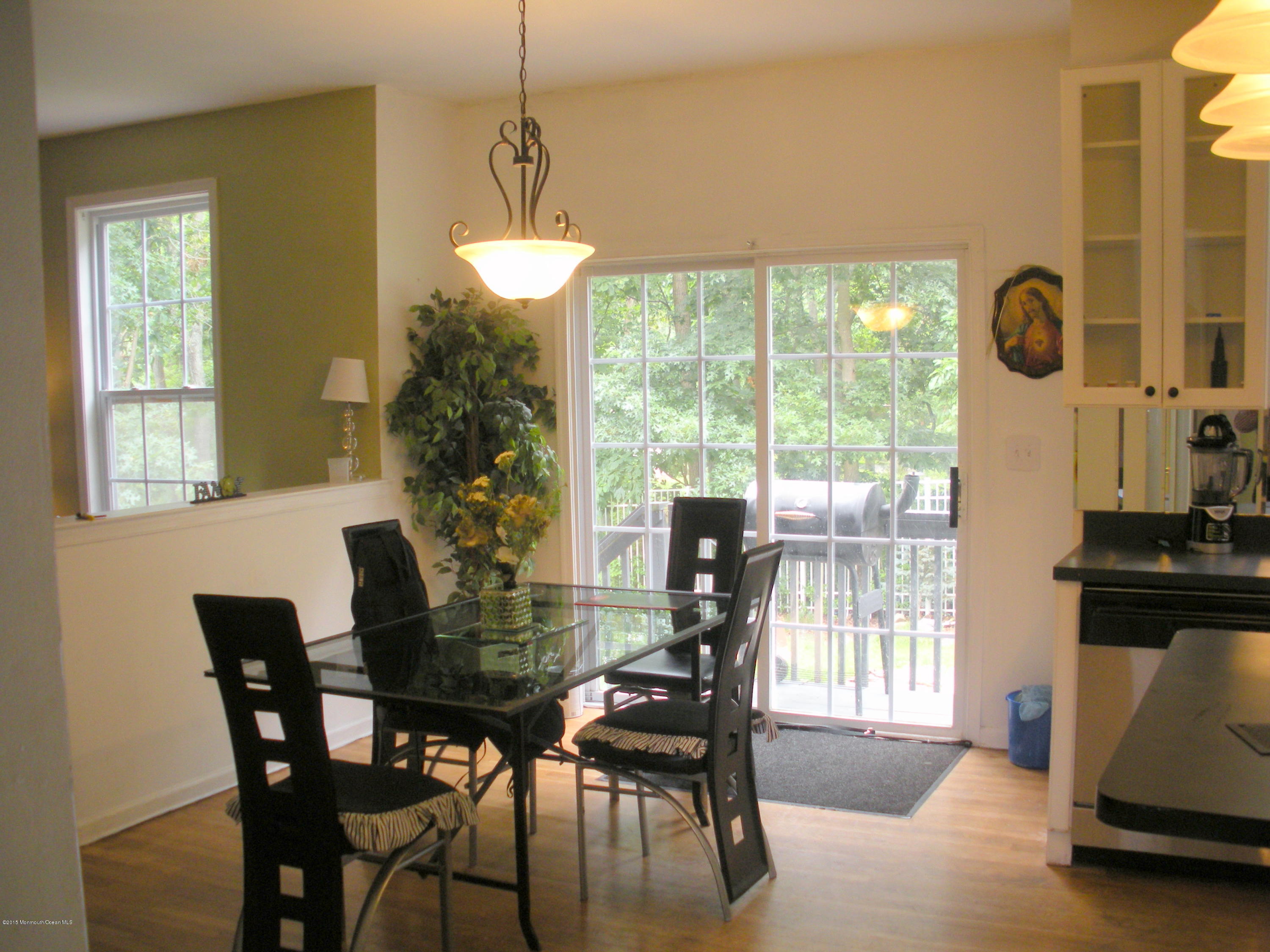 14 Reuben Court Howell, NJ 07731 - Photo 3 of 19 DSCN3332
