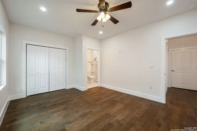 $299,900 | 1030 West Elsmere Place, San Antonio, TX 78201