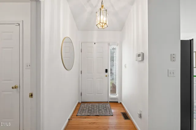 $425,000 | 8 Drummond Court, Durham, NC 27713