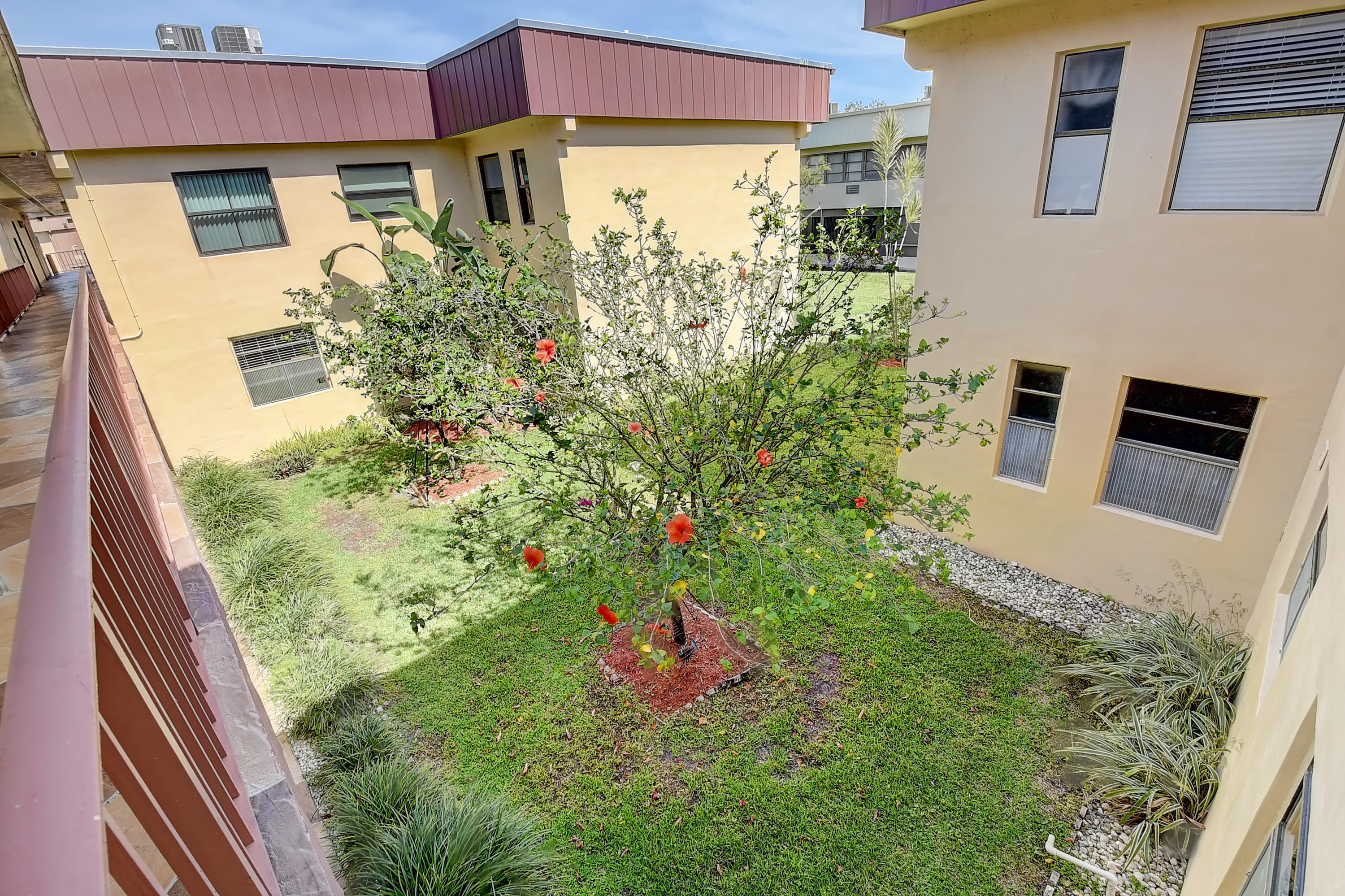 140 Capri B Delray Beach, FL 33484 - Photo 4 of 26 06_virtuals1 (6)