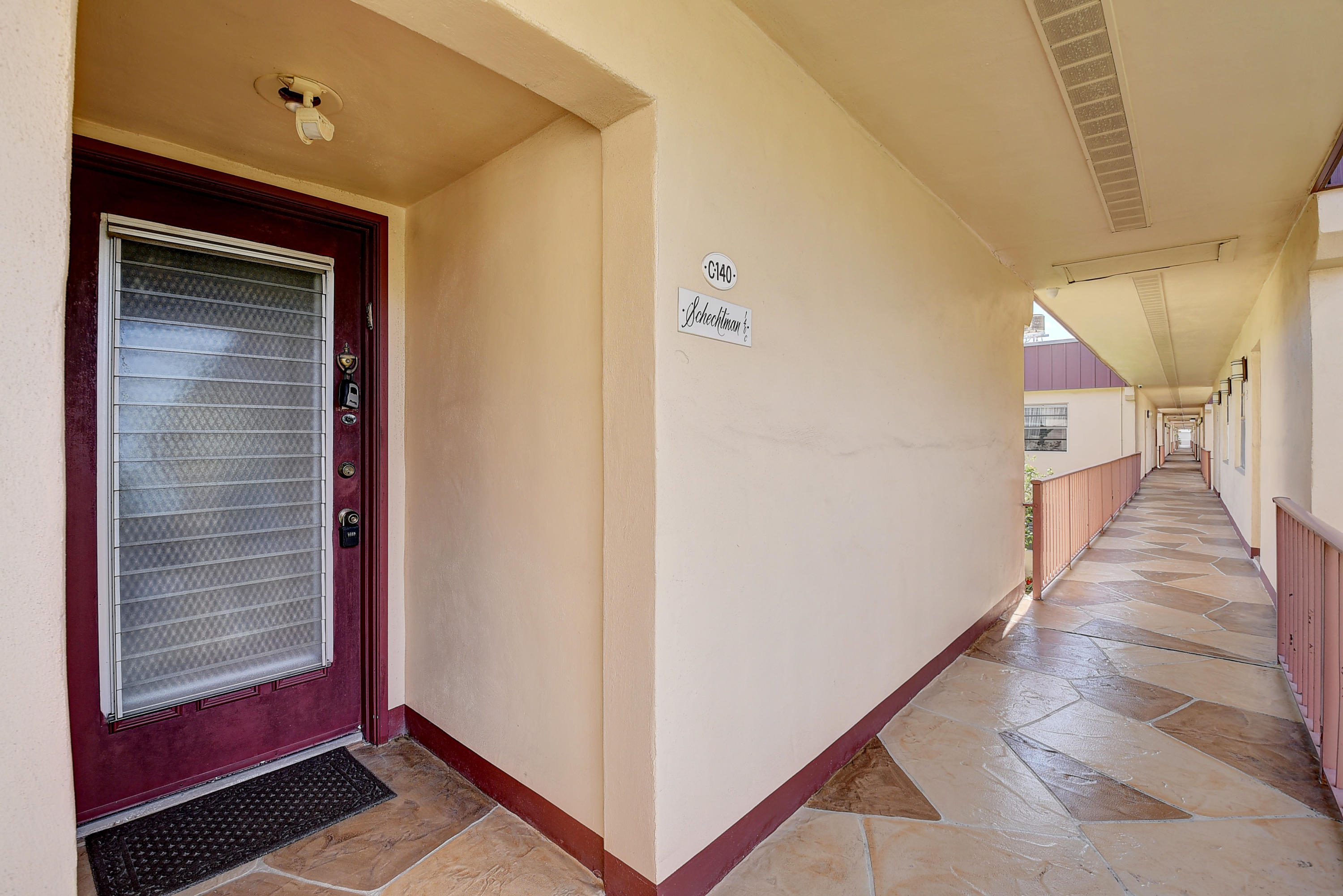 140 Capri B Delray Beach, FL 33484 - Photo 5 of 26 07_virtuals1 (7)