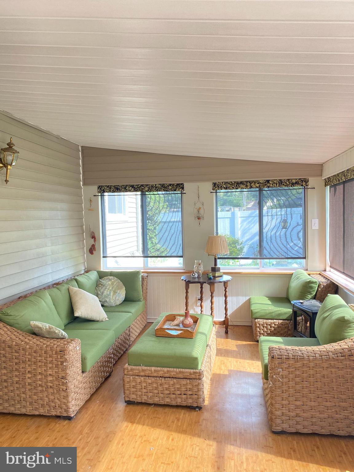 25 Prunewood Road Levittown, PA 19056 - Photo 26 of 39 Sun room