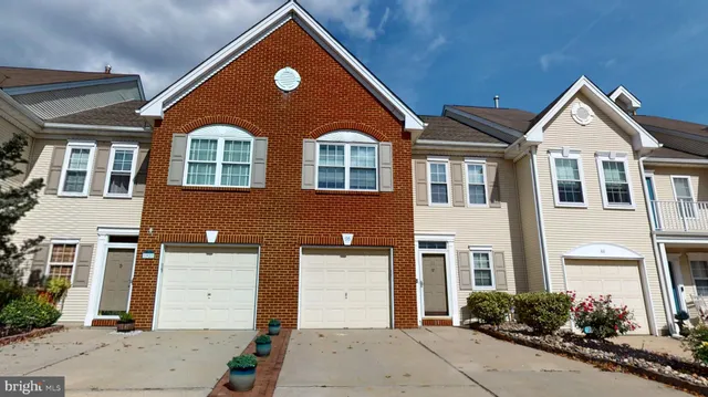 $389,900 | 90 La Costa Drive, Blackwood, NJ 08012