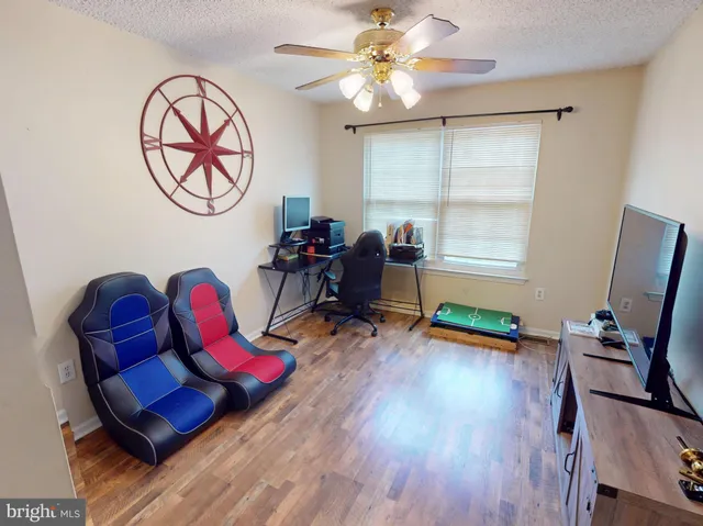 $389,900 | 90 La Costa Drive, Blackwood, NJ 08012