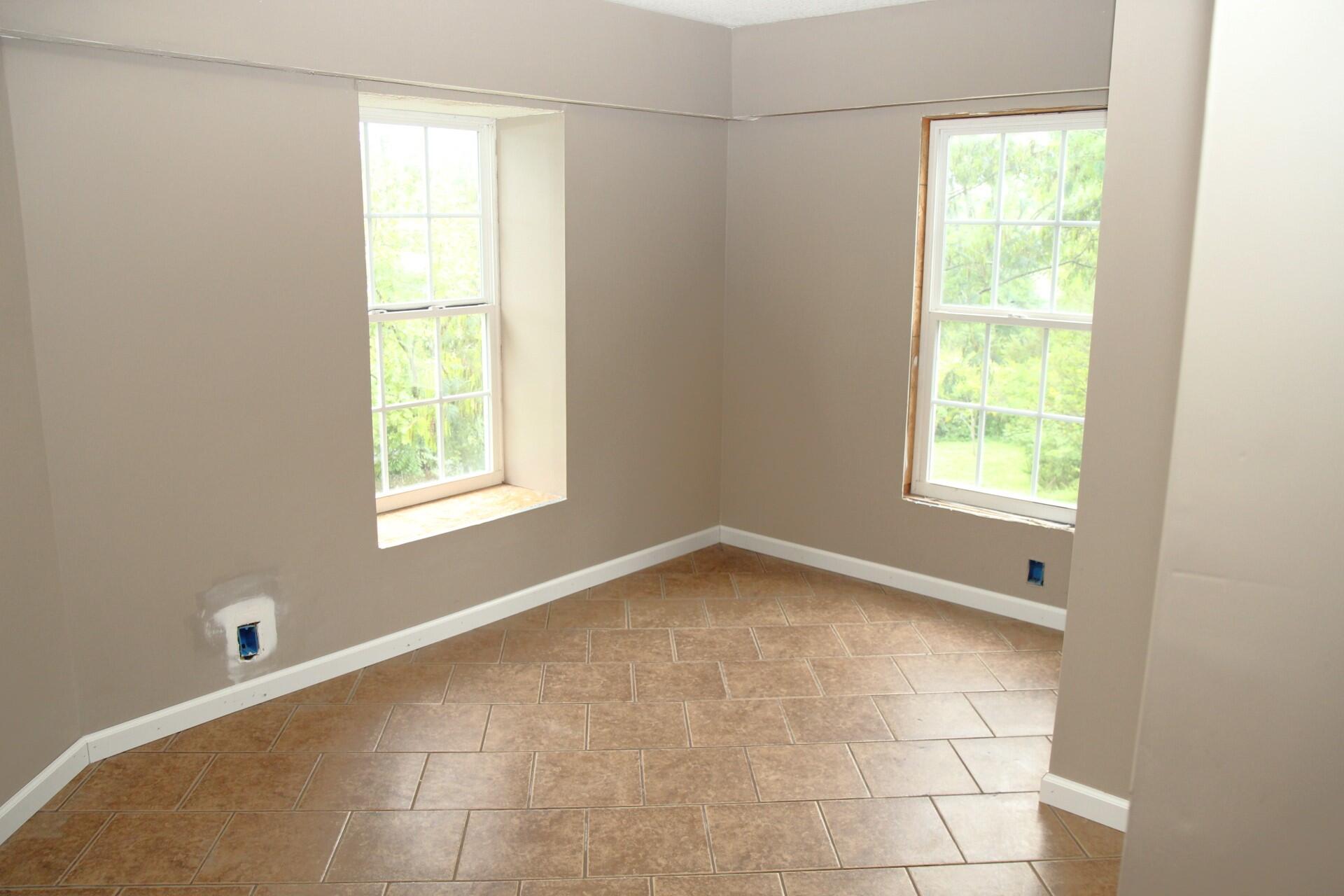 1032 Wisemantown Road Irvine, KY 40336 - Photo 25 of 32 IMG_4614