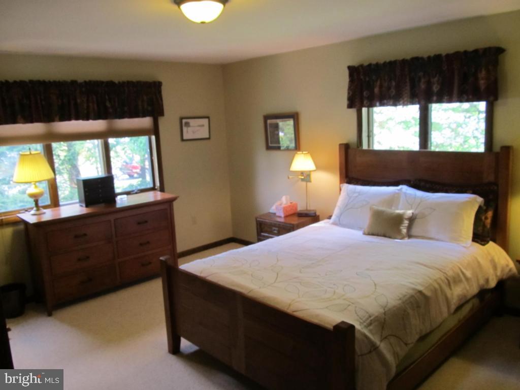 291 Browning Road Lancaster, PA 17602 - Photo 21 of 28 Gallery Image 21