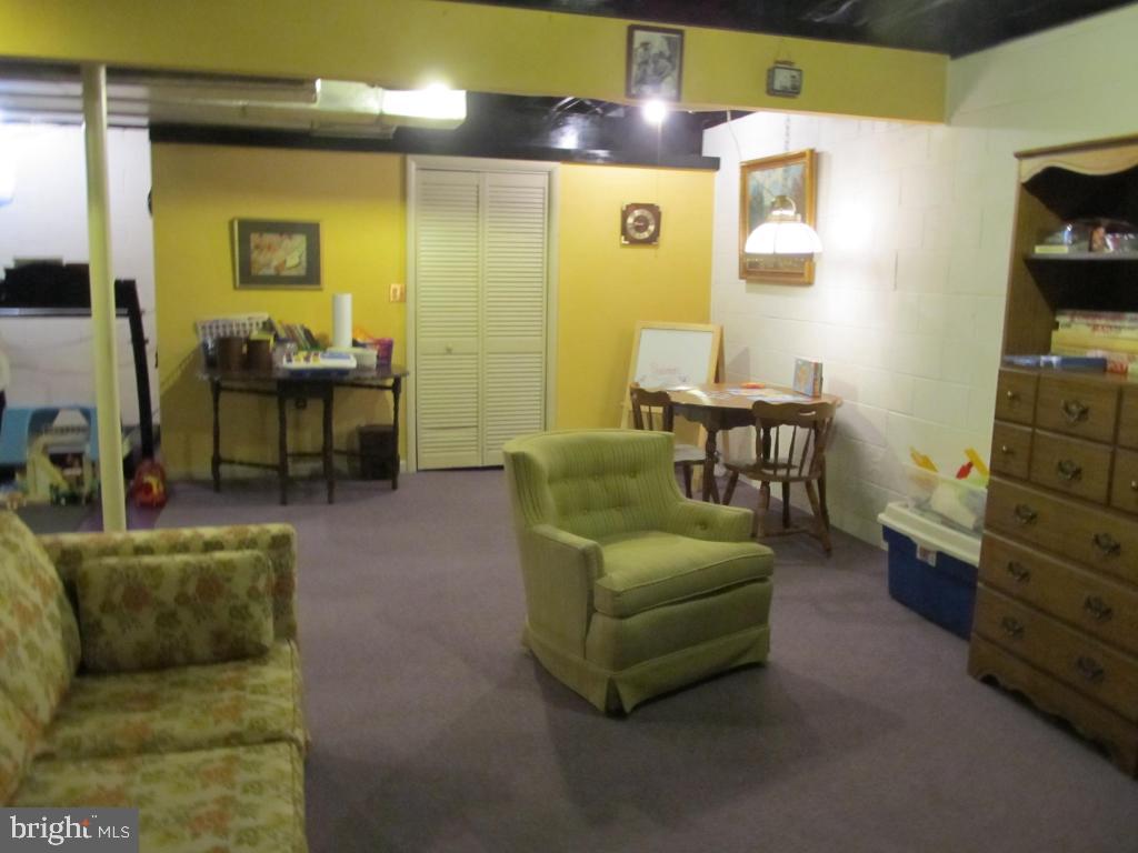 291 Browning Road Lancaster, PA 17602 - Photo 28 of 28 Gallery Image 28