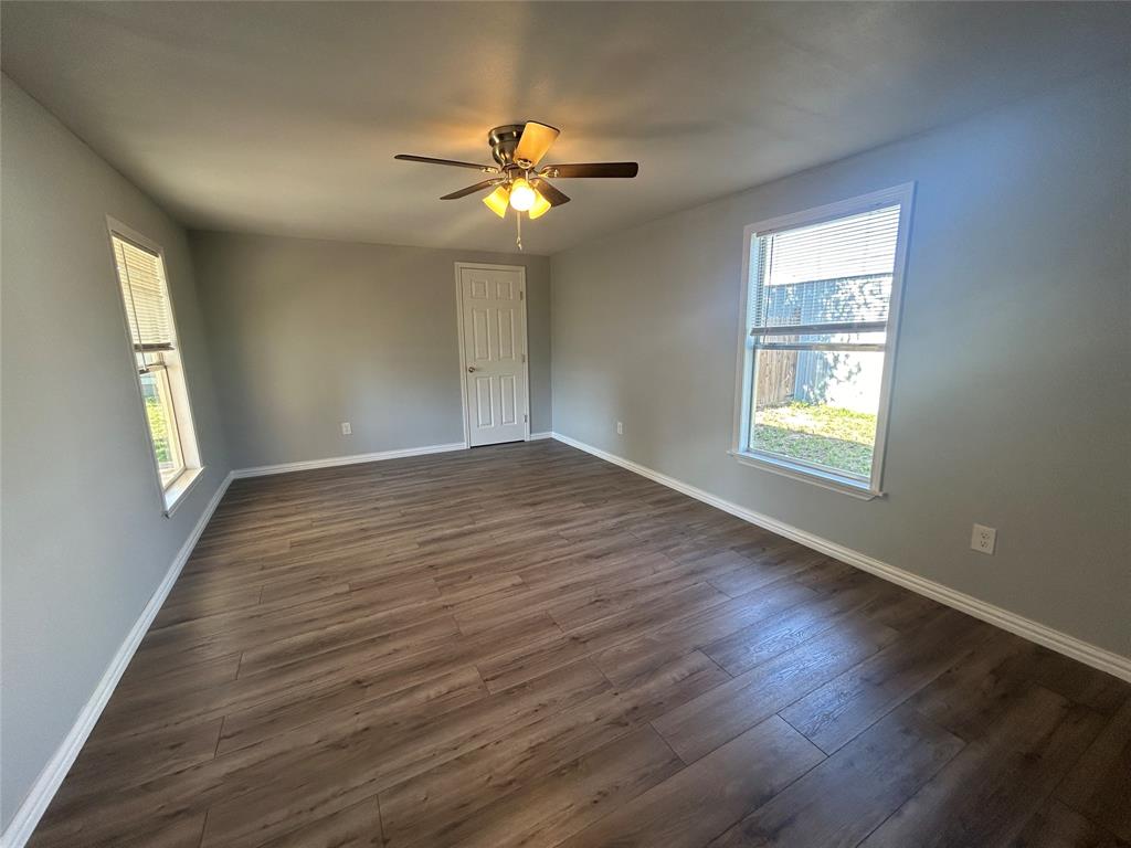 708 Barrow Street Goldthwaite, TX 76844 - Photo 15 of 20 Bedroom 4