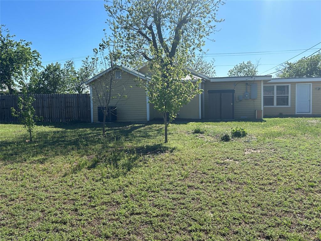 708 Barrow Street Goldthwaite, TX 76844 - Photo 20 of 20