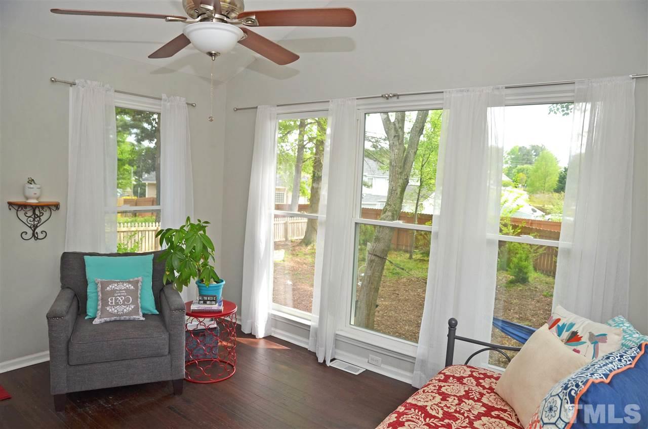 3913 Iron Horse Road Raleigh, NC 27616 - Photo 18 of 20 a living room with furniture and a window